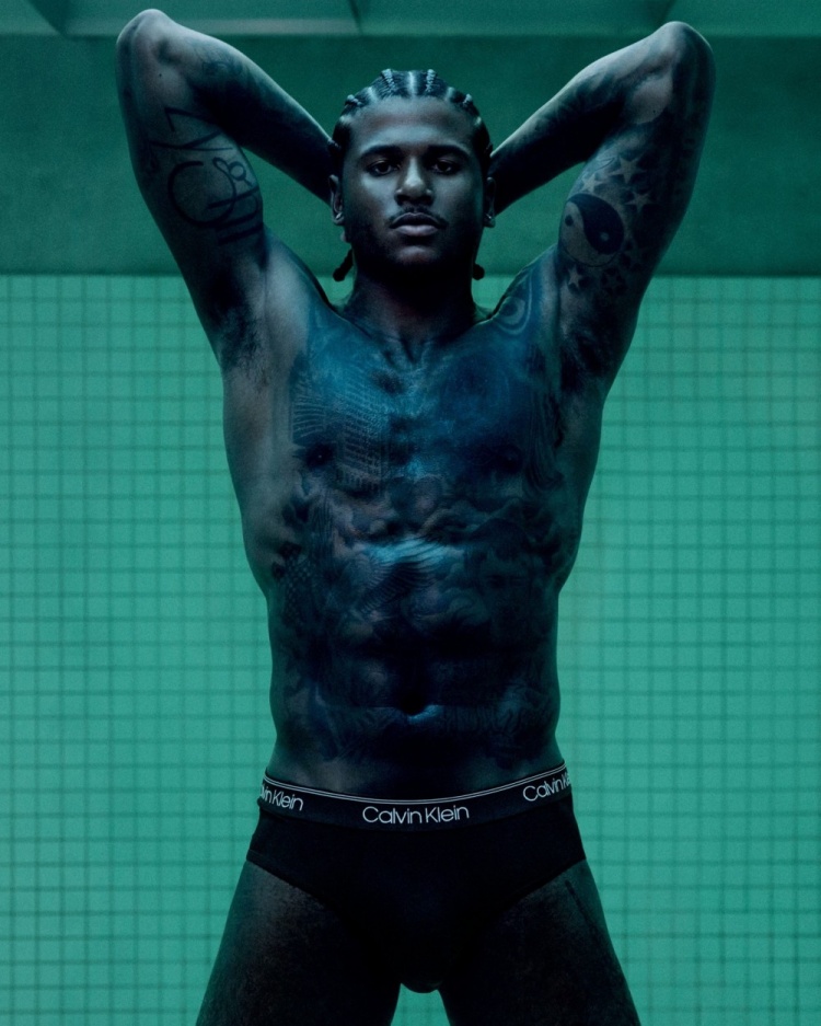 意甲直播-大秀身材！杰伦-格林为内衣品牌拍摄写真 能给看的就这么多了