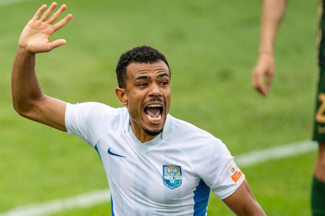 【中超】赵英杰破门林创益染红 津门虎3比0十人沧州