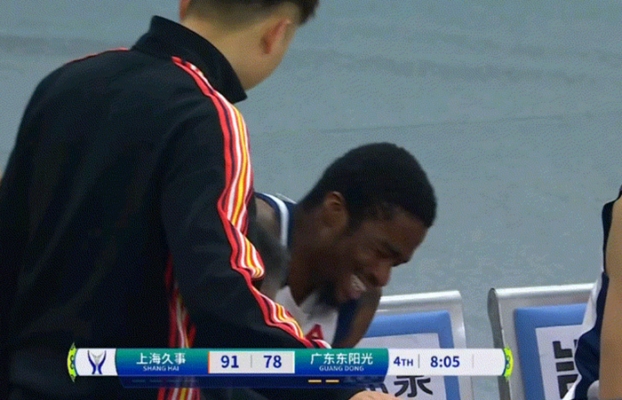 萨姆纳伤情更新!问题不大不用担心!|广东|篮板|nba|比赛|受伤_新浪体育_新浪新闻